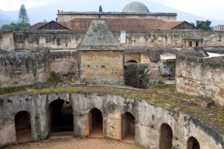 Resultado de imagen para imagenes antiguas del  Templo de Santa Clara la Real
